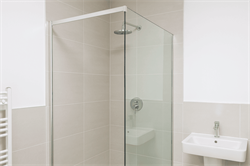 Shower Screens: The Subtle Design Element That Transforms Modern Bathrooms